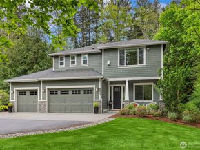 6903 NE New Brooklyn Road, Bainbridge Island WA 98110