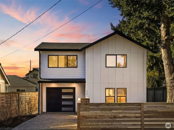 526 N 100th Street, Seattle WA 98133