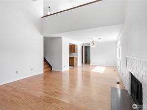 932 S 245th Place, Des Moines WA 98198