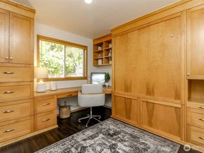 15318 163rd Court SE, Renton WA 98058