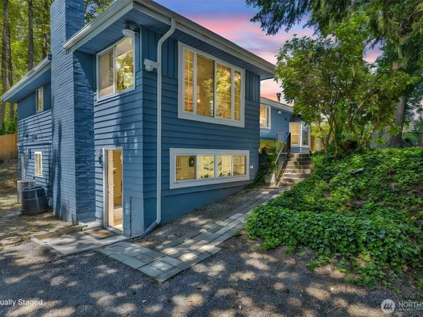959 Hoquiam Avenue NE, Renton WA 98059