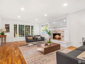 959 Hoquiam Avenue NE, Renton WA 98059