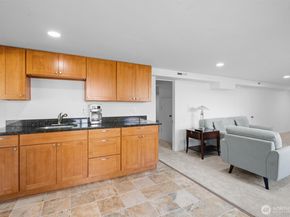 4536 119th Avenue SE, Bellevue WA 98006