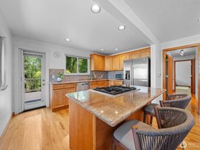 4536 119th Avenue SE, Bellevue WA 98006
