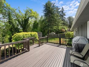 4536 119th Avenue SE, Bellevue WA 98006