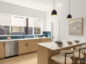 16023 SE 31st Lane, Bellevue WA 98008