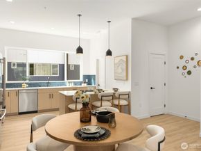 16023 SE 31st Lane, Bellevue WA 98008