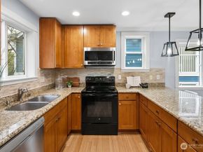 924 SW Holden Street, Seattle WA 98106