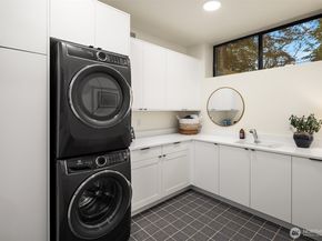7826 115th Place NE, Kirkland WA 98033
