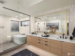 7826 115th Place NE, Kirkland WA 98033