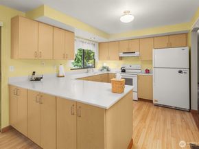 4617 183rd Place SW, Lynnwood WA 98037