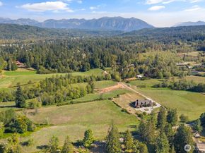 31918 SE 44th Street, Fall City WA 98024