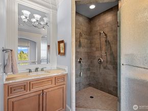 31918 SE 44th Street, Fall City WA 98024