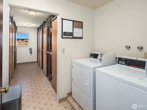 6201 Lake Washington Boulevard NE 203, Kirkland WA 98033