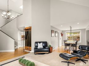 6622 NE 151st Street, Kenmore WA 98028