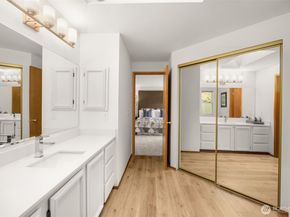 16110 SE 180th Place, Renton WA 98058