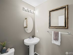 11261 241st Place NE 86, Redmond WA 98053