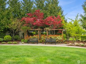 11261 241st Place NE 86, Redmond WA 98053
