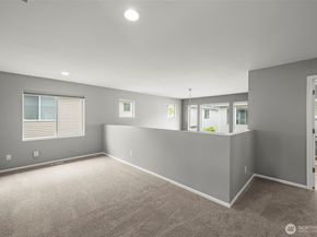 11261 241st Place NE 86, Redmond WA 98053
