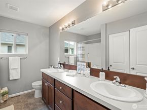 11261 241st Place NE 86, Redmond WA 98053