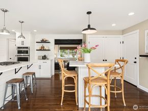 3819 204th Avenue NE, Sammamish WA 98074