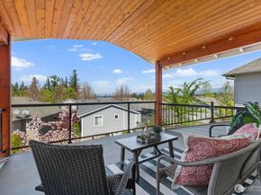 33824 SE Tibbits Street, Snoqualmie WA 98065