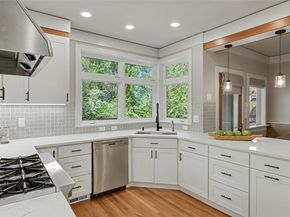 13730 Main Street, Bellevue WA 98005