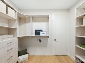 8707 126th Avenue NE, Kirkland WA 98033