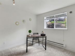 14210 NE 181st Place M102, Woodinville WA 98072