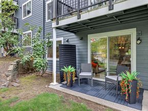 14210 NE 181st Place M102, Woodinville WA 98072