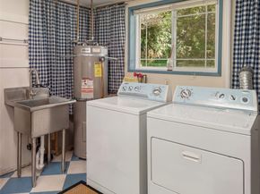 27428 97th Avenue SW, Vashon WA 98070