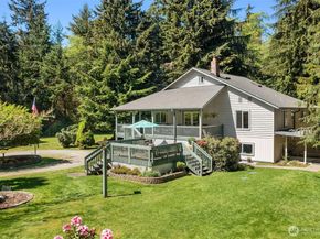 27428 97th Avenue SW, Vashon WA 98070