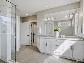 11276 SE 32nd Lane, Bellevue WA 98004
