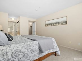 7111 134th Court SE D3, Newcastle WA 98059