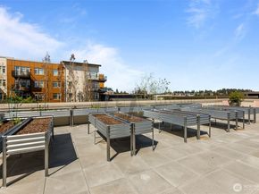 15100 6th Avenue SW 229, Burien WA 98166