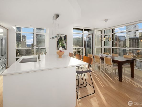 1420 Terry Avenue 1801, Seattle WA 98101