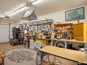 7824 S Lake Stevens Road, Lake Stevens WA 98258