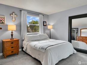 16226 2nd Place W, Lynnwood WA 98087