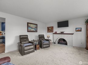 2335 SW 342nd Street, Federal Way WA 98023