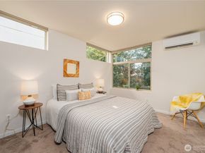2037 NW 65th Street, Seattle WA 98117