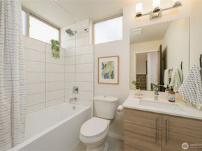 2037 NW 65th Street, Seattle WA 98117