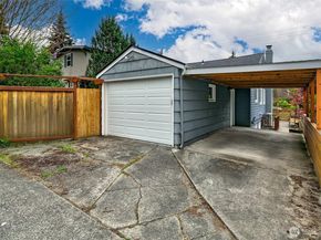 7515 17th Avenue NW, Seattle WA 98117