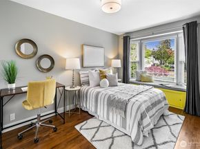 7515 17th Avenue NW, Seattle WA 98117