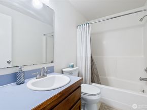 309 White River Drive, Pacific WA 98047