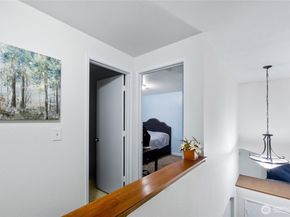 309 White River Drive, Pacific WA 98047