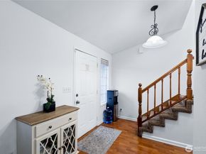 309 White River Drive, Pacific WA 98047