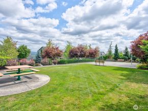 19420 109th Court NE, Bothell WA 98011