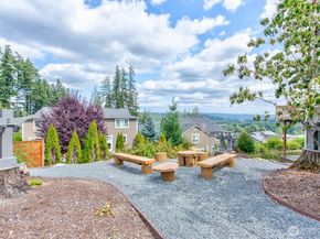 19420 109th Court NE, Bothell WA 98011