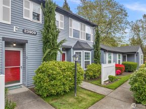 23909 56th Court S F3, Kent WA 98032