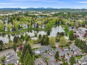 23909 56th Court S F3, Kent WA 98032